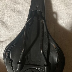 ❌️　 自転車　サドル 1　ブラック　カシマ製　の画像