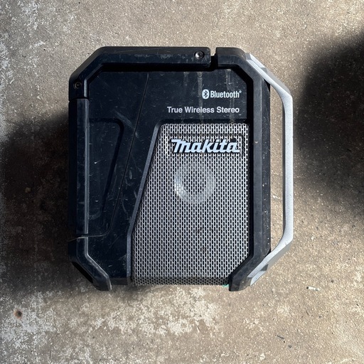マキタBluetoothラジオMR113
