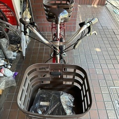 ★美品★20インチ　ブリヂストン電動アシスト自転車　走りながら充電　内装３段変速　ベルトドライブ　　ルビーレッドの画像