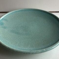 青磁風カラーの和食器プレート（約22cm）作家風の画像