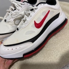 新品タグ付き  ナイキ  スニーカー  エアマックス  AP    の画像