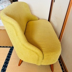 unikoソファーSOPHIE オットマン付きの画像