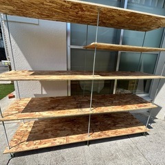 大容量•可動式•収納棚の画像