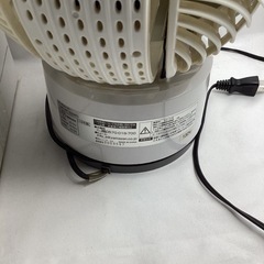 YAMAZEN  エアーサーキュレーター　 YAR-VW182  ホワイト×シルバー　本体のみ　動作確認済みの画像