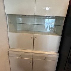 食器棚 ホワイトの画像