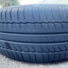 プリウス　86 4本セット
の画像