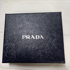 PRADA サフィアーノレザー 二つ折り財布 の画像