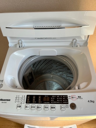 【値下げ】メーカー保証9カ月あり　【超美品 Hisense全自動洗濯機4.5kg HW-K45E 】