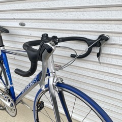 TREK ロードバイクの画像