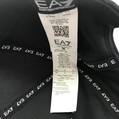 ☆ドリーム2号館☆　ジモティー割引　EMPORIO ARMANI キャップ/黒の画像