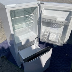 ハイセンス 130L 2ドア冷凍冷蔵庫 HR-D1302     2019年製  　　の画像