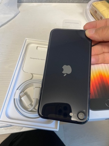 iPhoneSE3 新品未使用