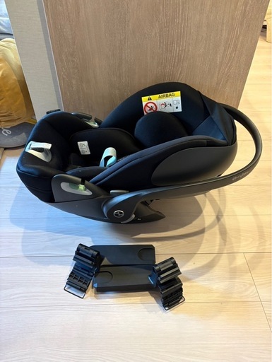 (ご相談中)【美品】Cybex Cloud T i-Size ベビーシート＋専用アダプター付（新生児〜）サイベックス