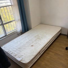 【無料】シングルベッドフレーム + マットレス（選択可）引取限定/配送可（着払い）の画像