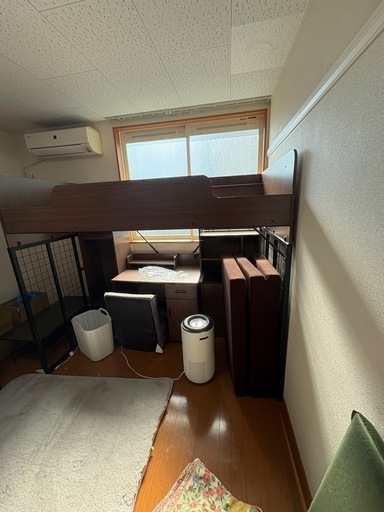 美品　　ロフトベッド　システムベット　　ハシゴ　マットレス付き　デスク　チェスト