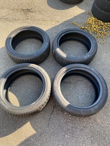 ブリヂストン　225/45R18