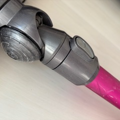 ダイソン　掃除機　ピンクの画像