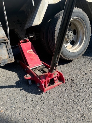  ガレージジャッキ 油圧式ジャッキ 手動式+ 足踏み式+ 空気圧 ハンドリフター 耐荷重MAX 3T タイヤ交換 修理 整備 メンテナ