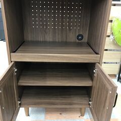 ＼家具＊家電のお店／【ｼﾞｬﾝｸﾞﾙｼﾞｬﾝｸﾞﾙ石川金沢店】レンジ台 ニトリ/木目調 W(幅)58cm×D(奥行き)40cm×H(高さ)90cmの画像