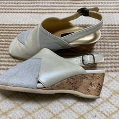 レディースサンダルの画像