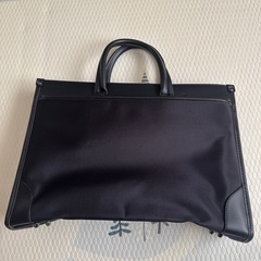 オフィスバックの画像