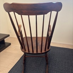 ロッキングチェアの画像