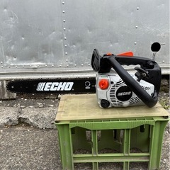 実動　KIORITZ　共立　エンジン　チェンソー　ECHO ECS300T　エンジンチェンソー　ガイドバー約35ｃｍ　26.9cc 木工　大工の画像