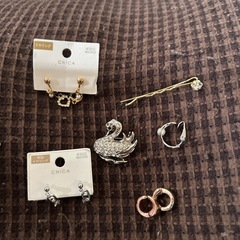 イアリング➕ピアス➕ブローチ➕ヘアピン➕ネックレスの画像