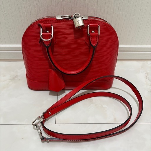 【美品】 LOUIS VUITTON アルマBBエピ　コクリコレッド　レッド