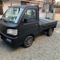 ダイハツハイゼット軽トラの画像
