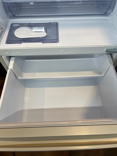 【2025年最新モデル】極美品 三菱 330L 冷蔵庫 MR-CX33K-W ホワイト