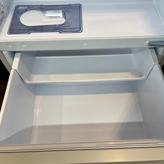 【2025年最新モデル】極美品 三菱 330L 冷蔵庫 MR-CX33K-W ホワイトの画像