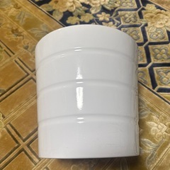 陶器　鉢カバー　IKEA KARDEMUMMAの画像