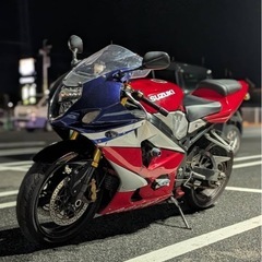 即乗り可  gsx-r1000 スズキ r1000 バイク 車体 車検付きの画像