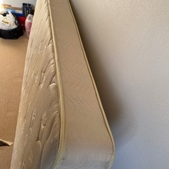 スプリングマットレス無料
の画像