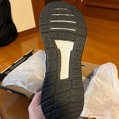 【adidas コアランナー　F36199】の画像