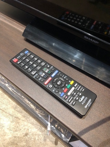 SHARP 液晶カラーテレビ　32インチ　テレビ台　セット