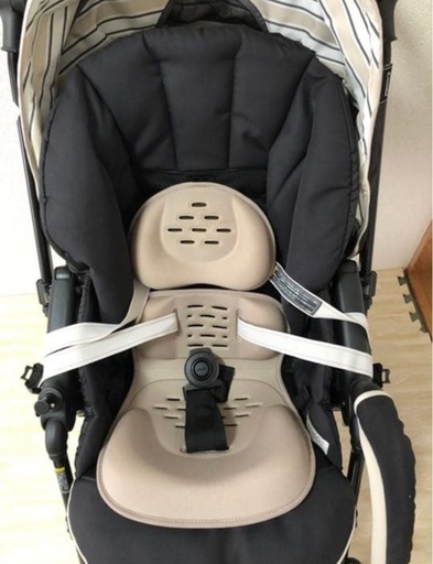 コンビ ベビーカー【スゴカル4キャス compact】エッグクッション付    定価5万