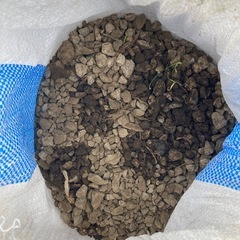 砂利と土の画像