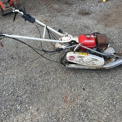 共立　自走式二面畦草刈機 AZ1107TL　ウィングモア 歩行型ロータリモーア ロータリモア ３枚刃刈り 自走式草刈機 ロータリーモアの画像