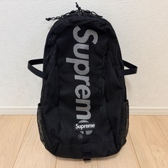 Supremeリュック　ブラック　シュプリームリュック　ステッカー付きの画像