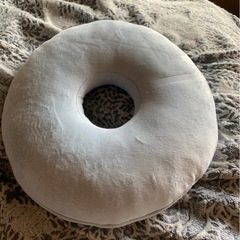  【無料】ドーナツ型クッション・円座クッションの画像