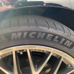 タイヤホイールセットの画像