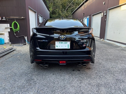 プリウスPHV GRスポーツ