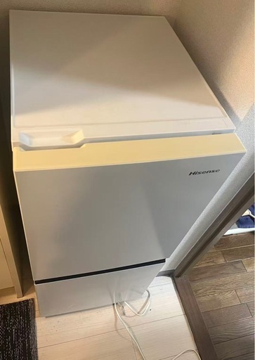 【引取決定】【Hisense 130L冷蔵庫 HR-D1302】価格：5,500円（値引き交渉OK）