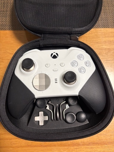Xbox Elite ワイヤレス コントローラー Series 2 Core Edition