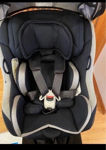 アップリカ　回転式　チャイルドシート  isofix クルリラ Cururila