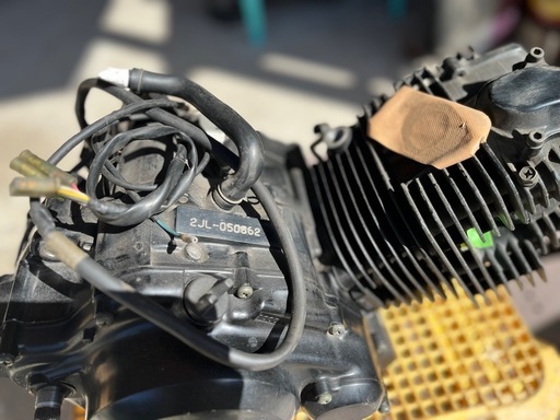 SERO 中古   エンジン　2JL-050862