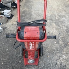 HILTI  ハツリ　TE-3000AVRの画像