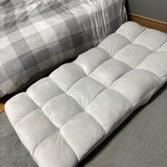 ニトリ　　座椅子の画像